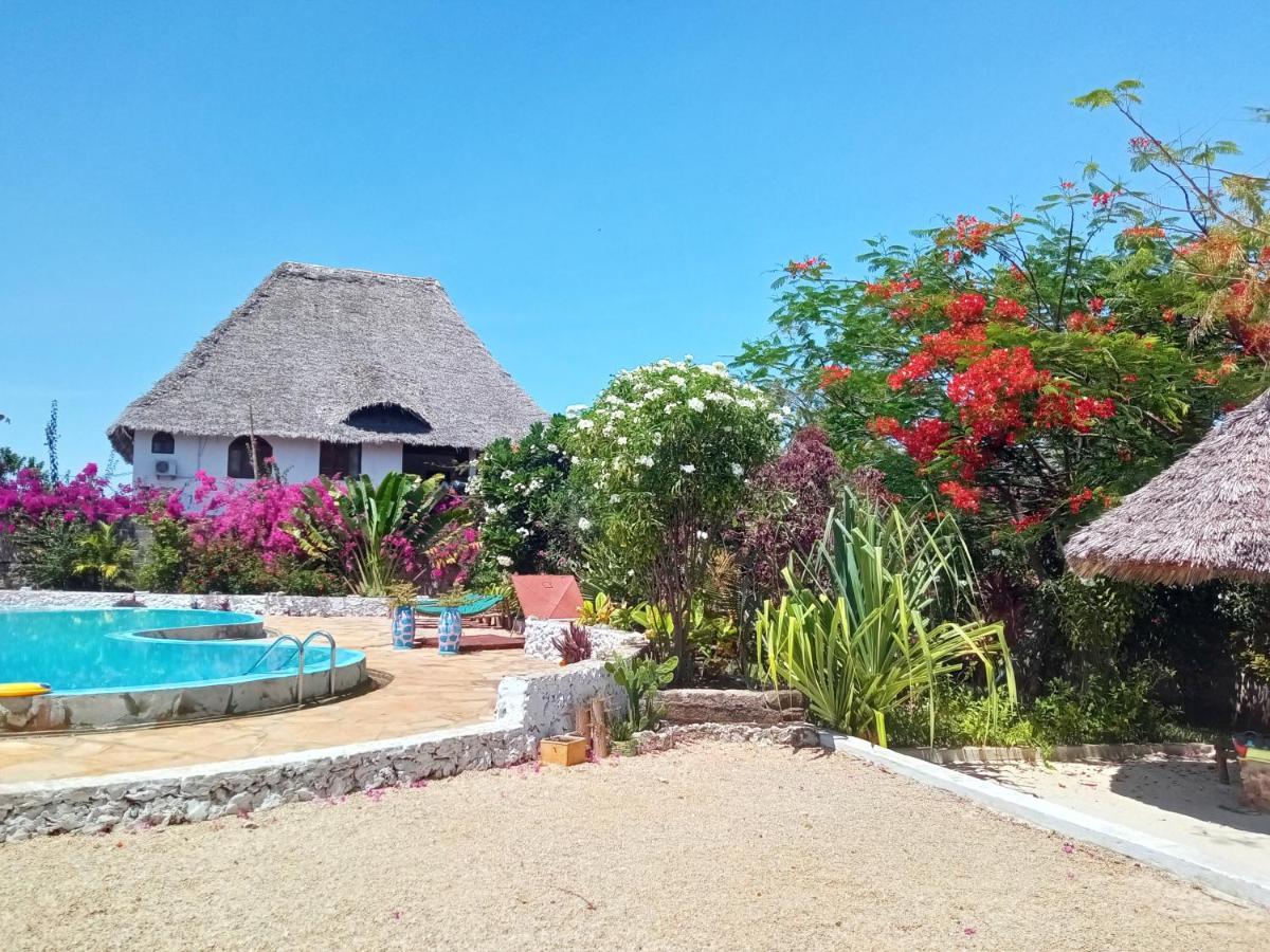 ホテル Lucrezia'S Garden Zanzibar プワニ・チャンガーニ エクステリア 写真